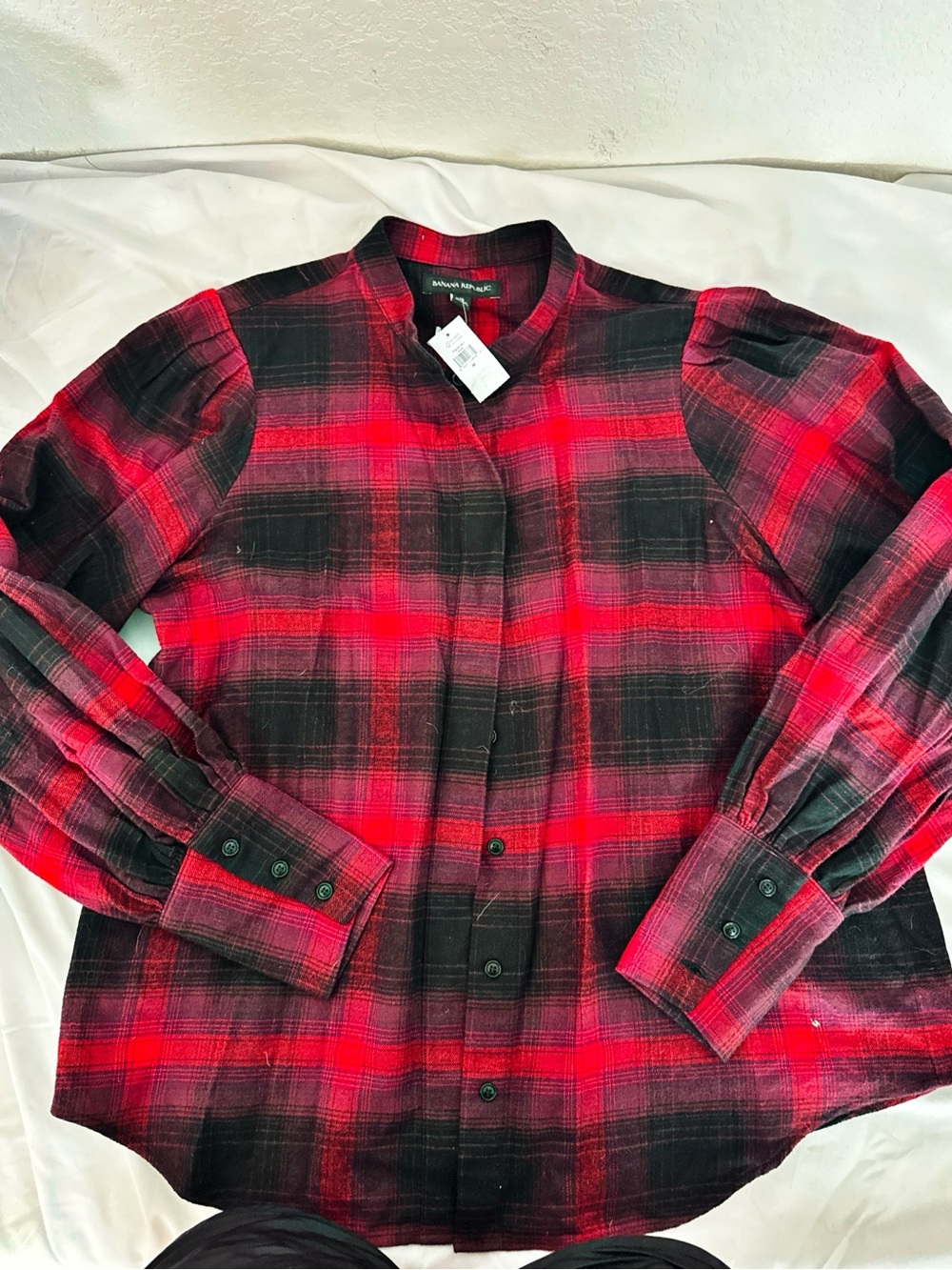 Banana Republic Red and Black Plaid Button-Front Shirt